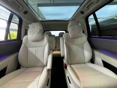 Li Auto i8 Standard Edition - ფოტო 5