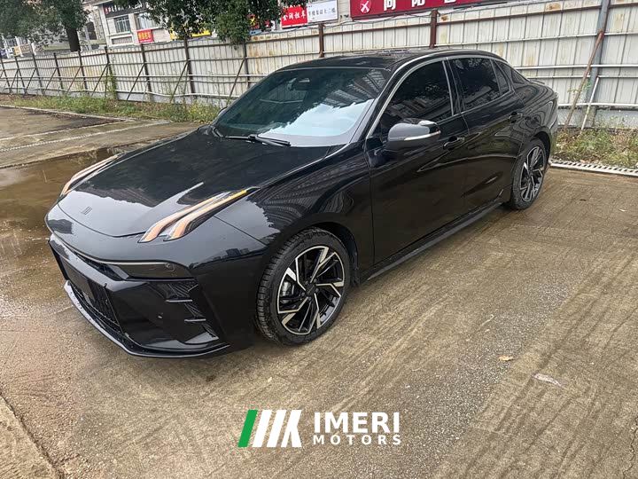 Lynk & Co 03 1.5T DCT Vigor Plus