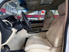 Buick GL8 Land Executive Cabin 652T Luxury - ფოტო 4