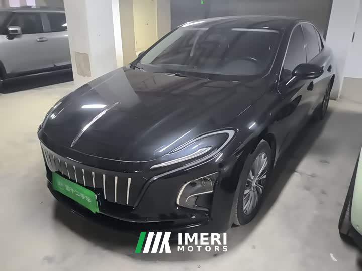 FAW Red Flag E-QM5 431km Charging Comfort Edition - автомобиль из Китая