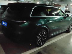 Li Auto L9 Max - фото 3