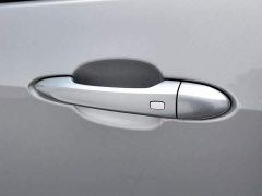Chevrolet Monaro Plug-in Hybrid Connected Smart Edition - фото 18