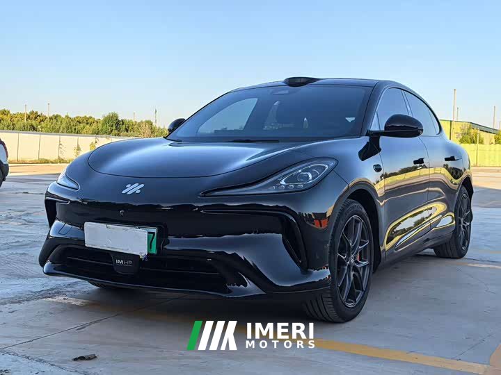 IM Motors Zhiji LS6 Max Ultra-Long Range Edition - car from China