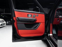 Rolls-Royce Cullinan Black Badge - ფოტო 12