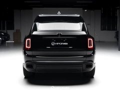 Rolls-Royce Cullinan Black Badge - ფოტო 3