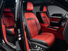 Rolls-Royce Cullinan Black Badge - ფოტო 7