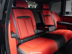 Rolls-Royce Cullinan Black Badge - ფოტო 8