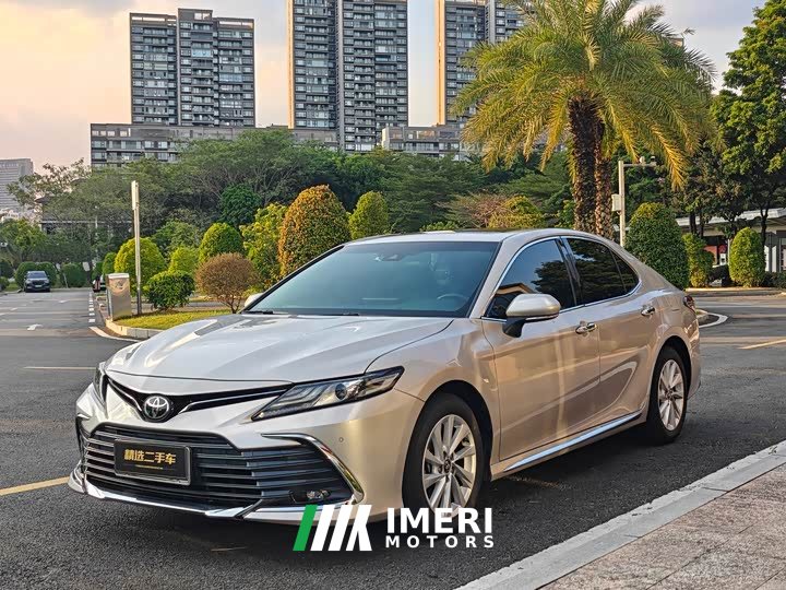 Toyota Camry 2.0G Luxury Edition - car from China