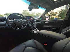 Toyota Camry 2.0G Luxury Edition - photo 13