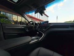 Toyota Camry 2.0G Luxury Edition - photo 14