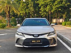 Toyota Camry 2.0G Luxury Edition - photo 2