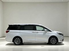 Buick GL8 ES Land Respect 653T Smart Flagship - ფოტო 9