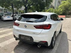 BMW X2 sDrive25i Leading Edition M Off-Road Package - фото 8