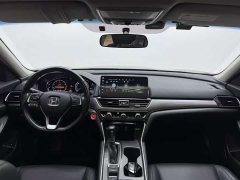 Honda Accord 260TURBO Luxury Edition - фото 8
