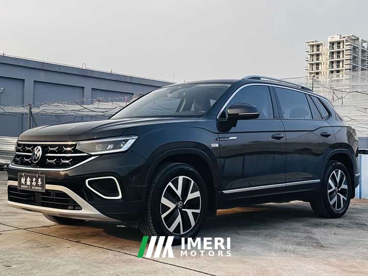 Volkswagen Taos 330TSI FWD Luxury Plus Advanced Edition - car from China