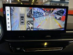 Geely Emgrand 4 Million Commemorative Edition 1.5L CVT Flying Edition - фото 8
