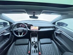 Audi A3 A3L Limousine 35TFSI Prestige - фото 5