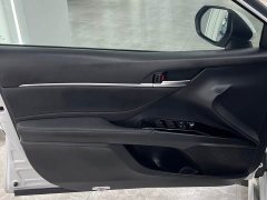 Toyota Camry 2.5G Luxury - ფოტო 10