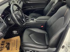 Toyota Camry 2.5G Luxury - ფოტო 17