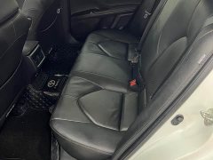 Toyota Camry 2.5G Luxury - ფოტო 18