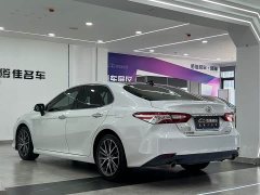 Toyota Camry 2.5G Luxury - ფოტო 7