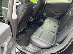 Tesla Model Y Rear-Wheel Drive - ფოტო 5