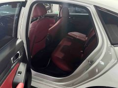 Honda Civic 240TURBO CVT Dynamic Edition - photo 4