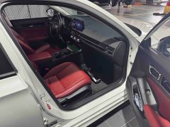Honda Civic 240TURBO CVT Dynamic Edition - photo 6