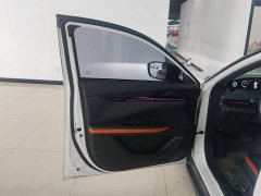 Changan UNI-V 1.5T Premium - ფოტო 7