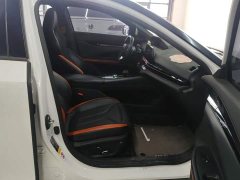 Changan UNI-V 1.5T Premium - ფოტო 8