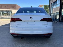 Volkswagen Bora Legend 1.5L Automatic Fashion China VI - фото 5