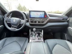 Toyota Crown Venza 2.5L HEV AWD Premium - photo 5