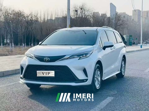 2025 Toyota Gravia 2.5L Hybrid Luxury - автомобиль из Китая