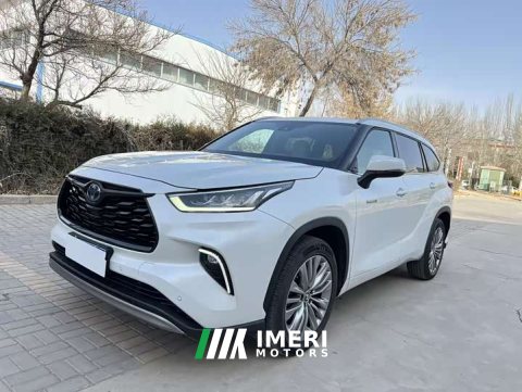 2022 Toyota Highlander Hybrid 2.5L AWD Premium 7-Seater - автомобиль из Китая