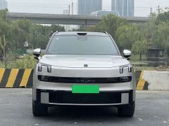 Lynk & Co 900 2.0T Ultra 6-Seater - фото 2