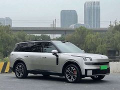 Lynk & Co 900 2.0T Ultra 6-Seater - фото 8