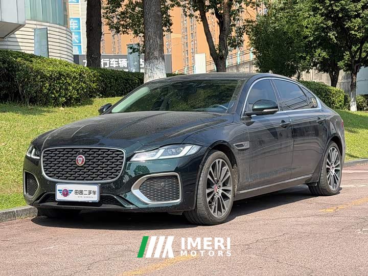 Jaguar XFL 2.0T P250 Two-Wheel Drive Luxury Edition