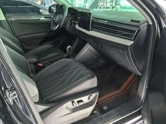 Volkswagen Tiguan L Outstanding Edition 330TSI Automatic Two-Wheel Drive R-Line Dragon Shine Version - фото 11