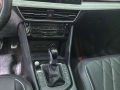Volkswagen Tiguan L Outstanding Edition 330TSI Automatic Two-Wheel Drive R-Line Dragon Shine Version - фото 9
