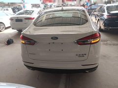 Ford Mondeo EcoBoost 180 Fashion - photo 5
