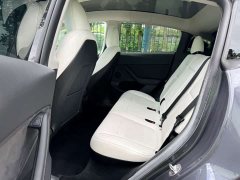 Tesla Model Y Rear-Wheel Drive - photo 11