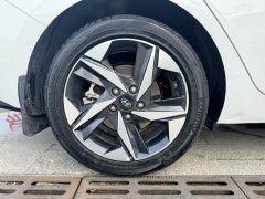 Hyundai Elantra 1.5L CVT GLX Elite - photo 7