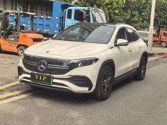 Mercedes-Benz EQA 300 4MATIC Launch Edition - ფოტო 1