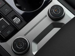 Volkswagen Touareg 3.0TSI Ruixiang Classic Sport Package - photo 19