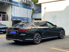 Lexus LS 500h Luxury - ფოტო 9