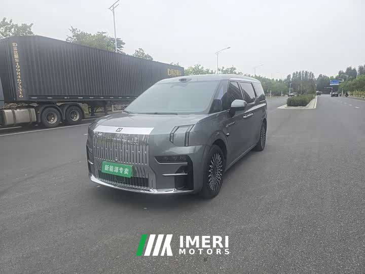 Zeekr 009 Seven-Seat Aisle Version 108kWh - автомобиль из Китая