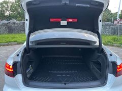 Audi A4L 40 TFSI Luxury Dynamic - фото 7