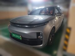 Li Auto L8 Pro - ფოტო 1