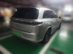 Li Auto L8 Pro - ფოტო 4
