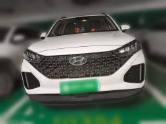 Hyundai ix35 2.0L Automatic 2WD GLS Leading Edition - фото 2
